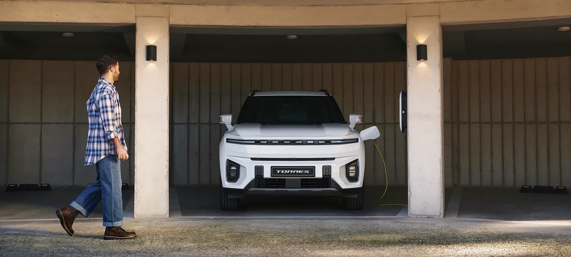 kgm torres electric vehicle