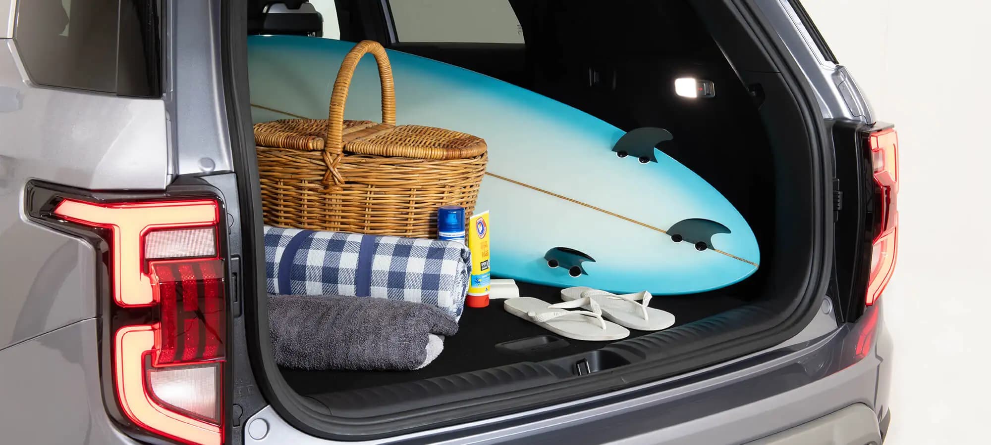 ssangyong kgm torres class leading boot space